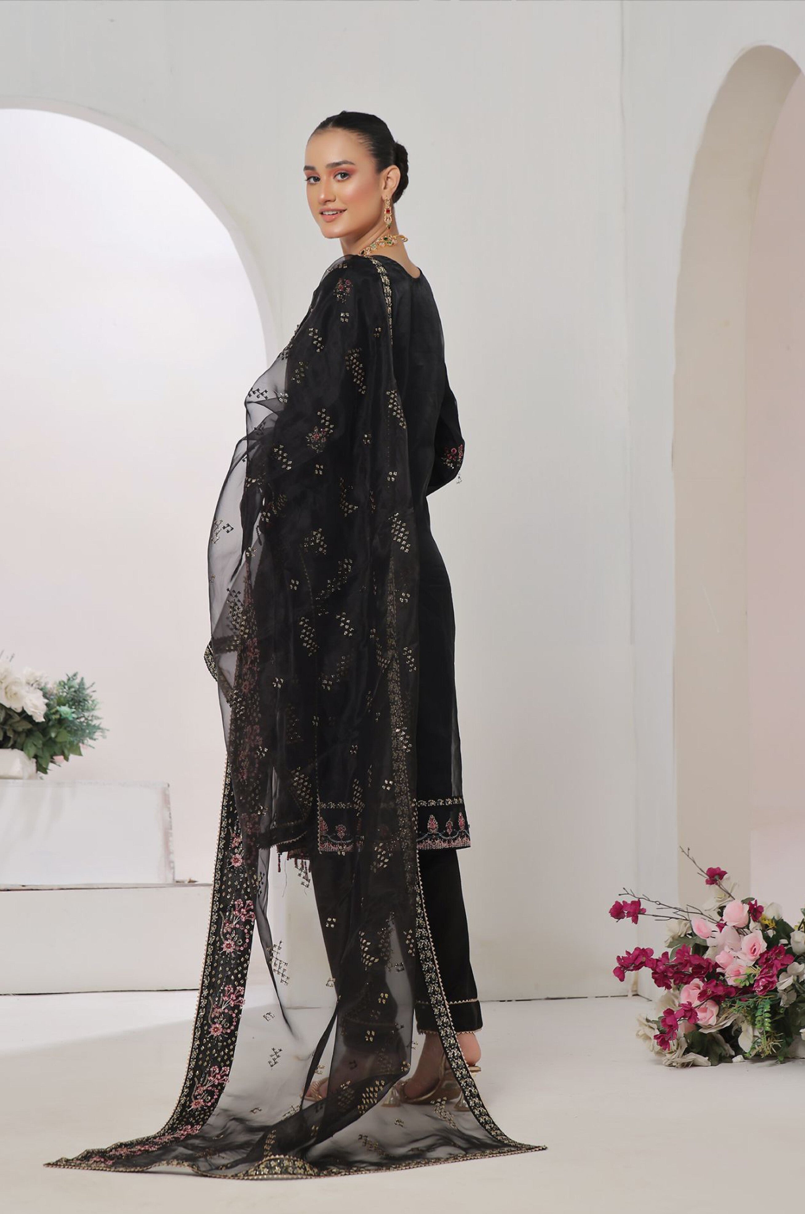 Pakistani Aroohi Unstitched Three Piece - Midnight Onyx