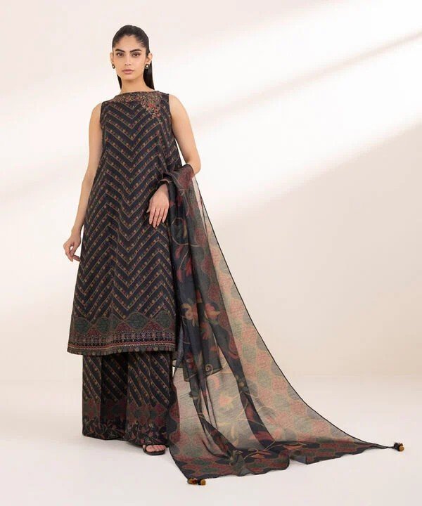 Pakistani Sapphire Floral Printed Embroidered Lawn Unstitched Three-Piece - Midnight Chevron