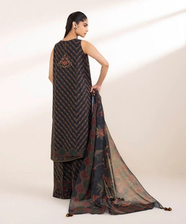 Pakistani Sapphire Floral Printed Embroidered Lawn Unstitched Three-Piece - Midnight Chevron