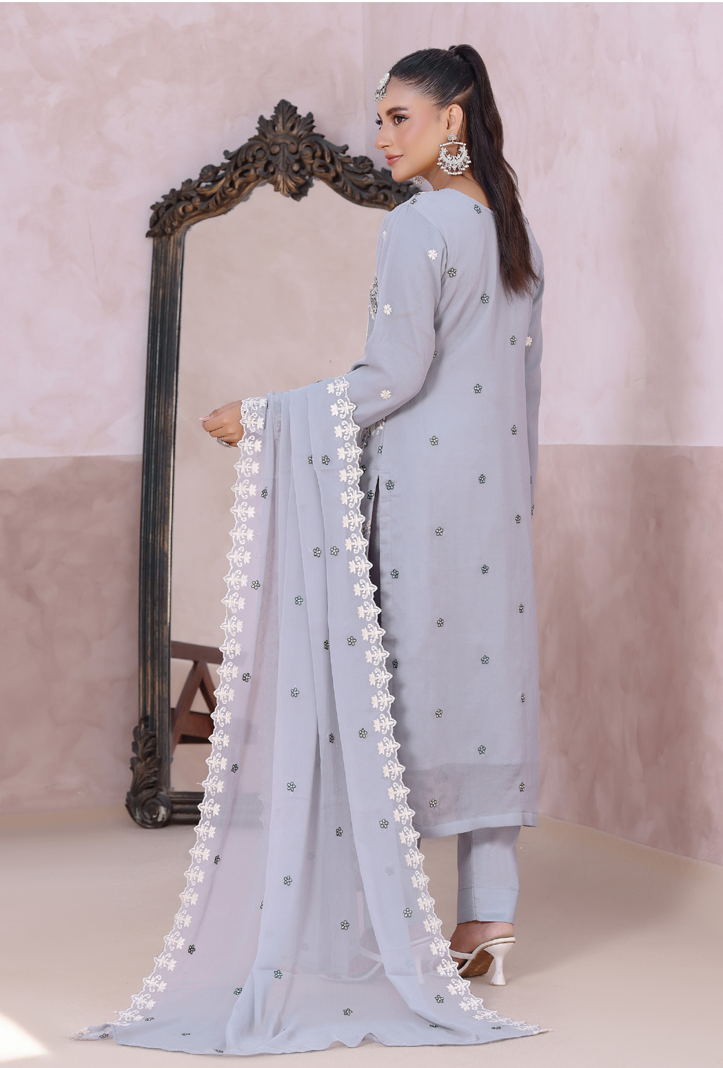 Pakistani Mahjabeen By Bin Hameed Shifoon Semi-Stitched Three Piece – Mist Grey