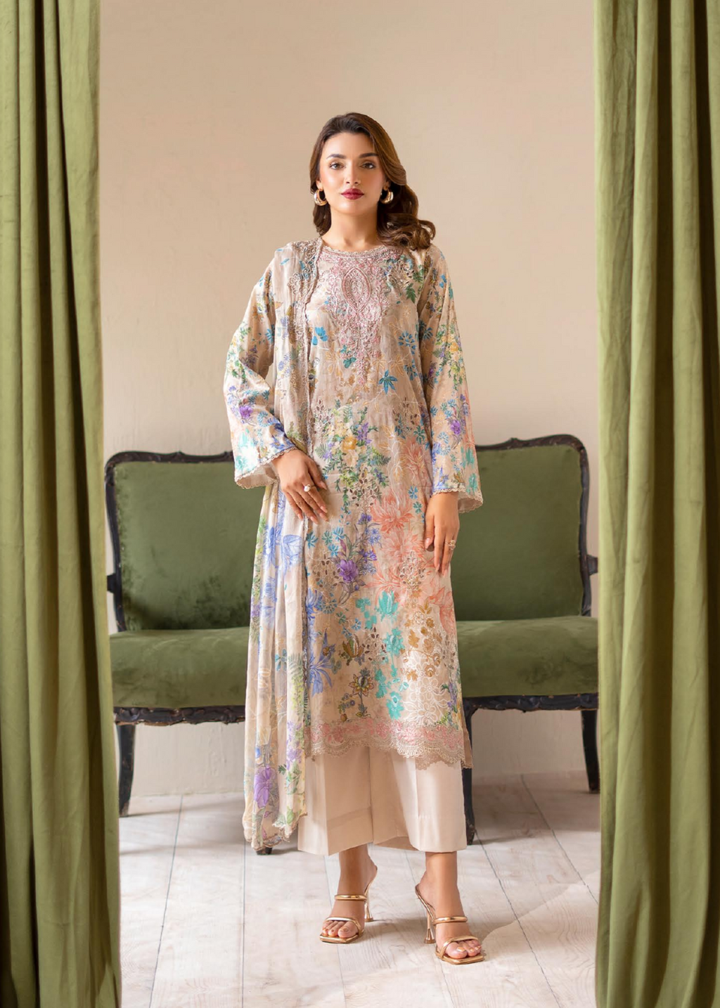 Pakistani Rang Pasand By GullJee Embroidered Unstitched Lawn Collection — Golden Sand