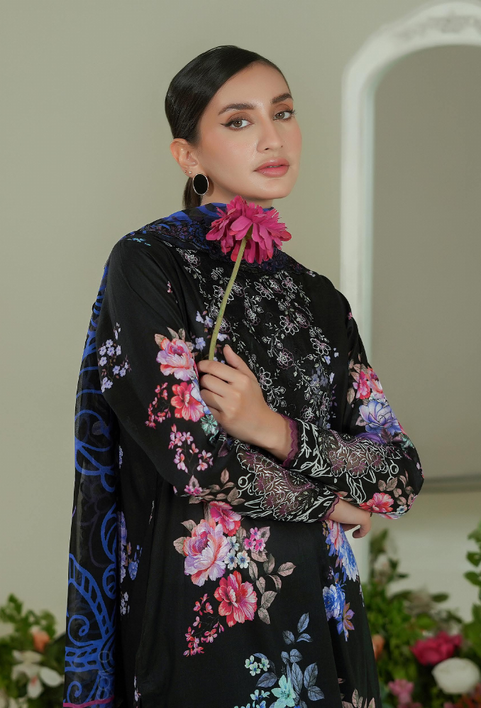 Pakistani Rang Pasand by Gulljee Unstitched Three Piece – Midnight Orchid