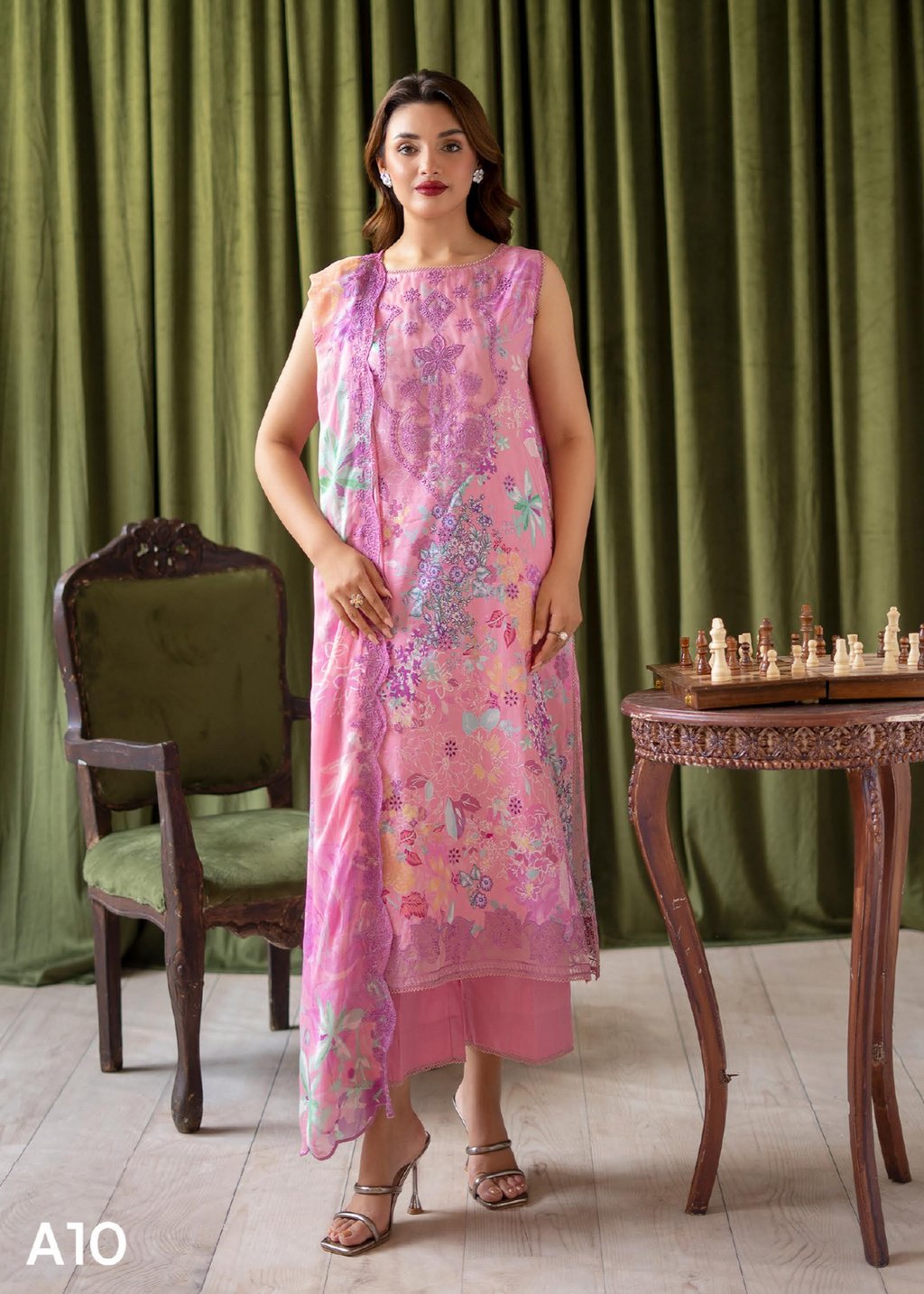 Pakistani Rang Pasand By GullJee Embroidered Unstitched Lawn Collection — Magenta Bloom